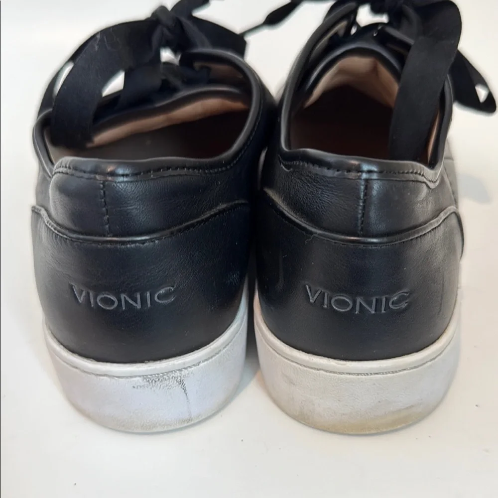 VIONIC | Keke Arch Support Fashion Sneakers | Black Leather | 9.5